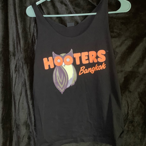 Hollister Tops - hooters tank